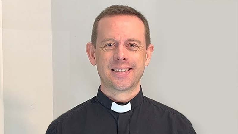 Revd Mark Hewerdine